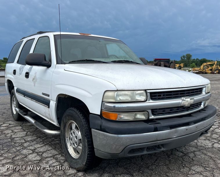 image for item DP1135 2001 Chevrolet Tahoe SUV