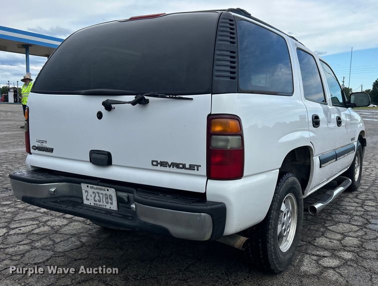 image for item DP1135 2001 Chevrolet Tahoe SUV