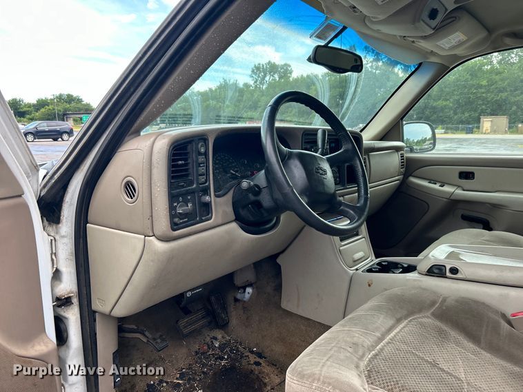 image for item DP1135 2001 Chevrolet Tahoe SUV