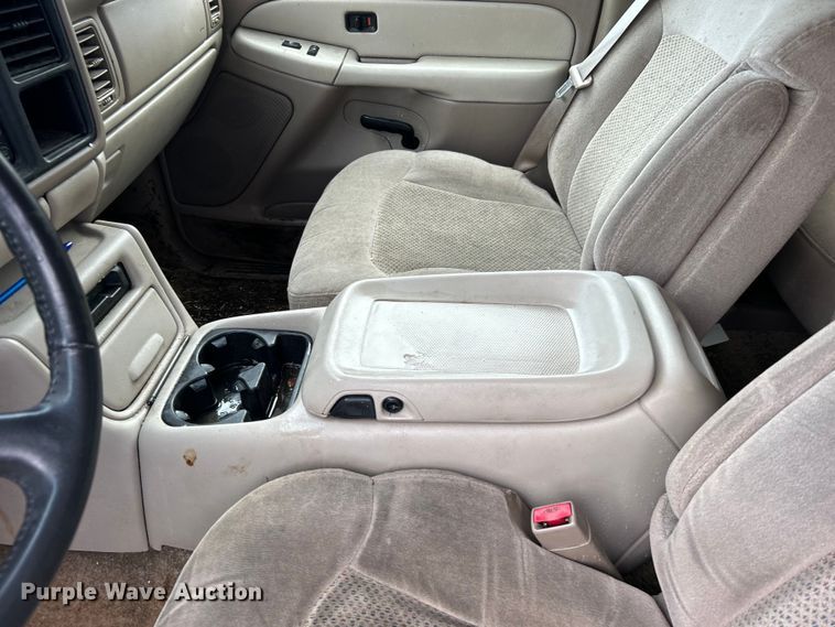 image for item DP1135 2001 Chevrolet Tahoe SUV