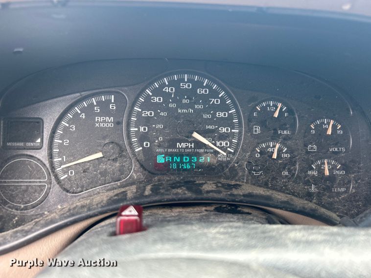 image for item DP1135 2001 Chevrolet Tahoe SUV