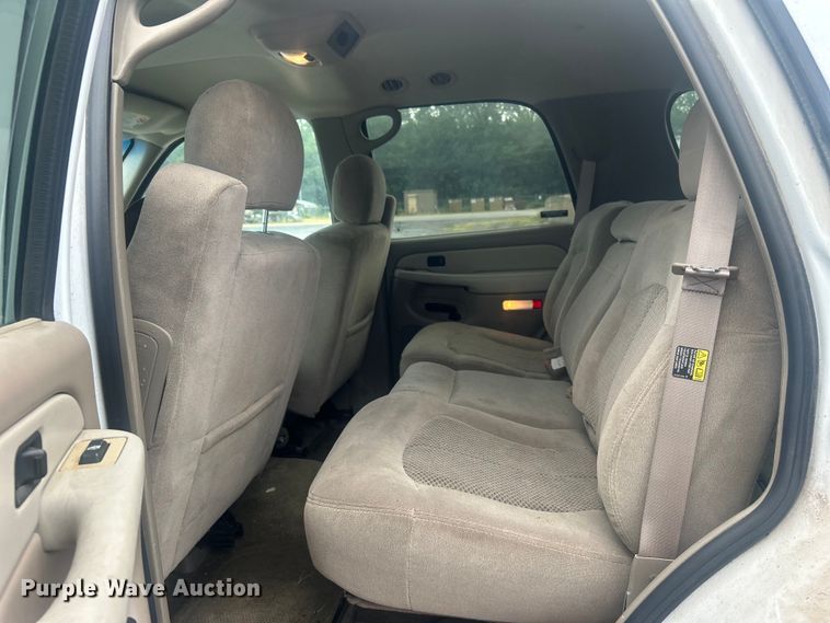 image for item DP1135 2001 Chevrolet Tahoe SUV