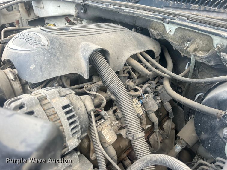 image for item DP1135 2001 Chevrolet Tahoe SUV