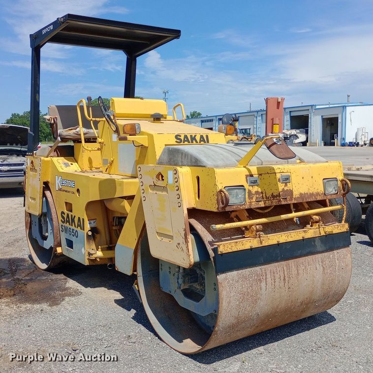 image for item DP1136 Sakai SW650 double drum vibratory roller