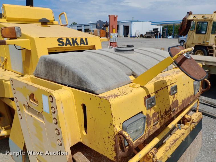 image for item DP1136 Sakai SW650 double drum vibratory roller