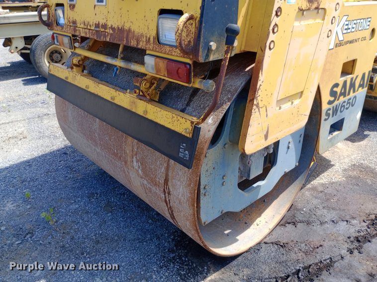 image for item DP1136 Sakai SW650 double drum vibratory roller