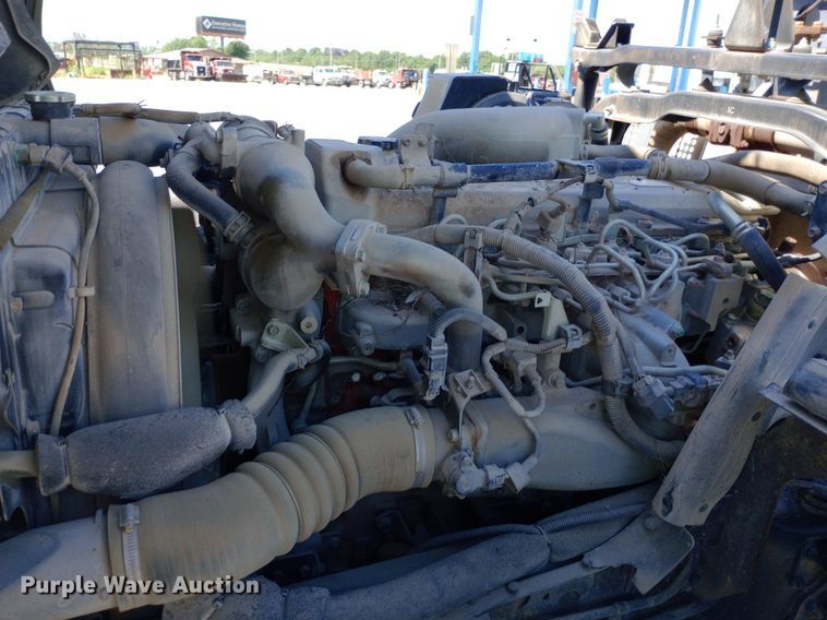 image for item DP1139 2009 Nissan 3500 Rosco Pro Patcher pothole patcher truck