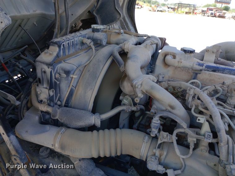 image for item DP1139 2009 Nissan 3500 Rosco Pro Patcher pothole patcher truck