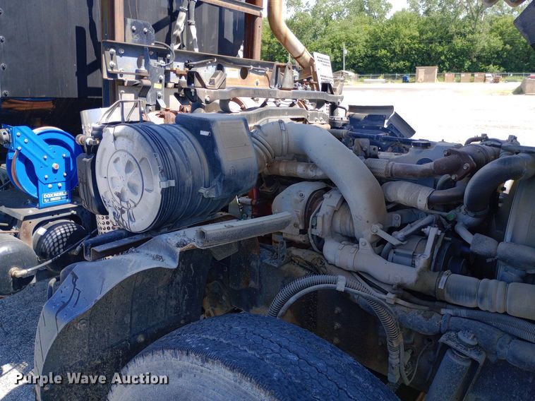 image for item DP1139 2009 Nissan 3500 Rosco Pro Patcher pothole patcher truck