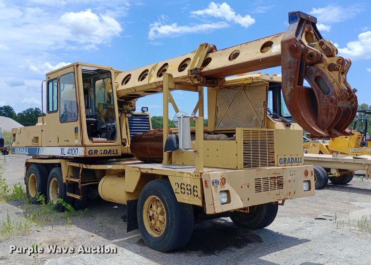 image for item DP1140 1996 Gradall XL4100 wheeled excavator