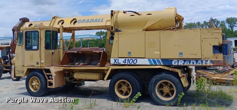 image for item DP1140 1996 Gradall XL4100 wheeled excavator