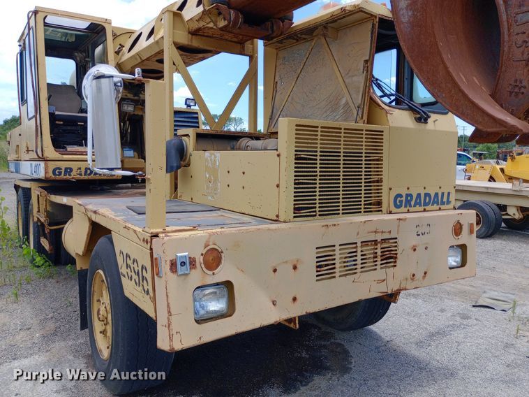 image for item DP1140 1996 Gradall XL4100 wheeled excavator