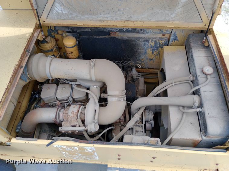 image for item DP1140 1996 Gradall XL4100 wheeled excavator