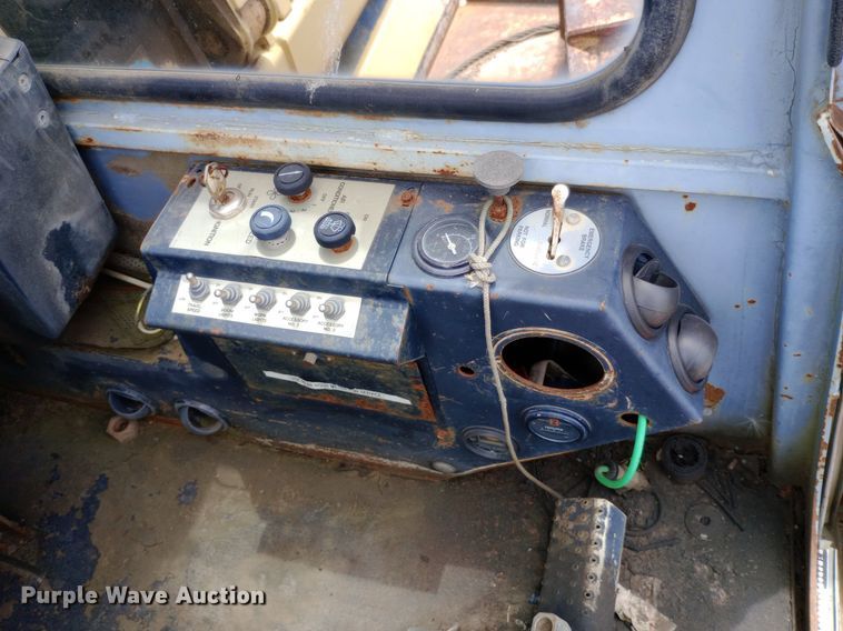 image for item DP1140 1996 Gradall XL4100 wheeled excavator