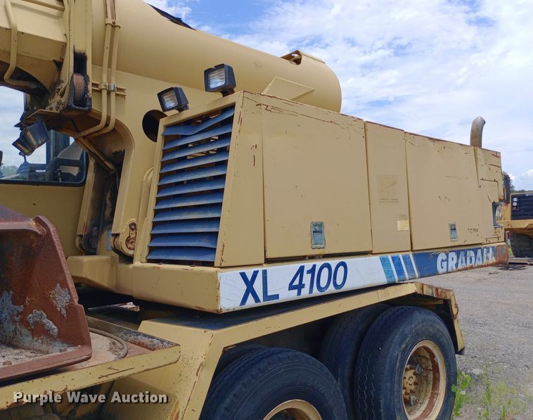 image for item DP1140 1996 Gradall XL4100 wheeled excavator