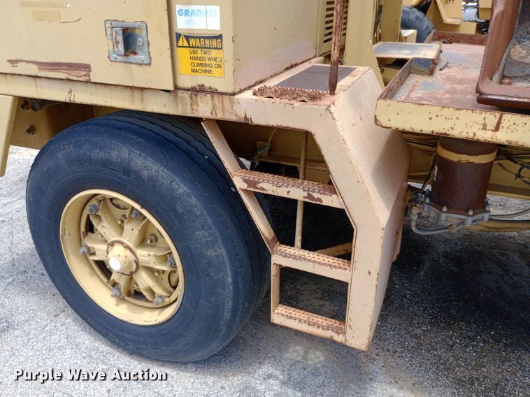 image for item DP1140 1996 Gradall XL4100 wheeled excavator