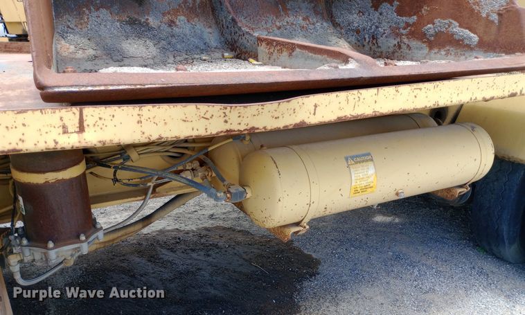 image for item DP1140 1996 Gradall XL4100 wheeled excavator