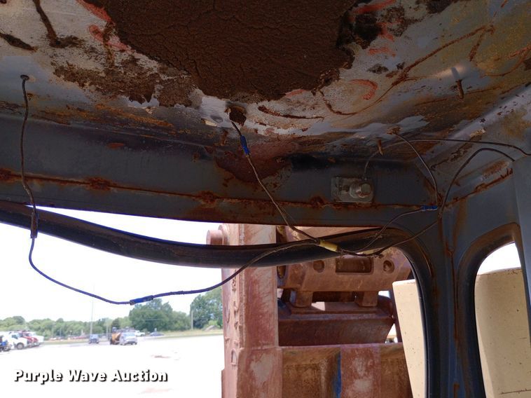 image for item DP1140 1996 Gradall XL4100 wheeled excavator