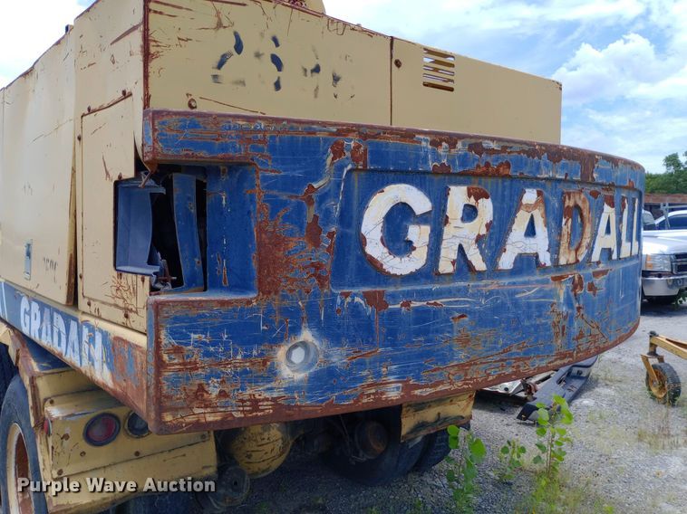 image for item DP1140 1996 Gradall XL4100 wheeled excavator