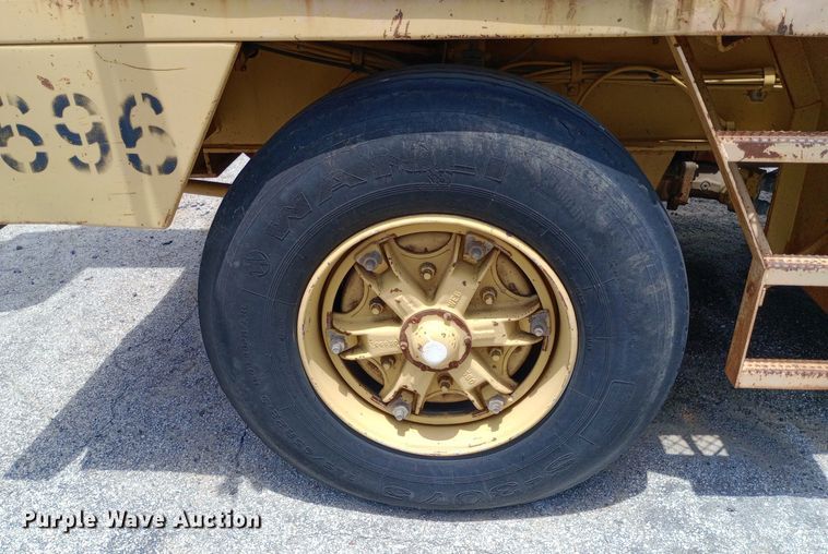 image for item DP1140 1996 Gradall XL4100 wheeled excavator