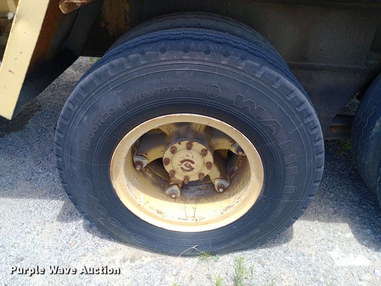 image for item DP1140 1996 Gradall XL4100 wheeled excavator