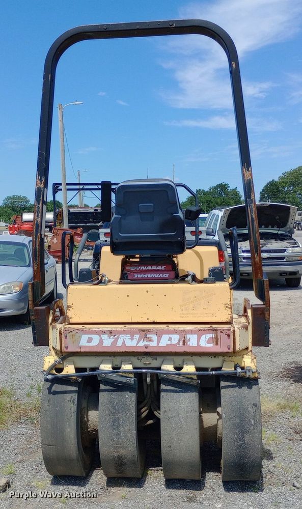 image for item DP1141 DynaPac CC142 combination vibratory roller