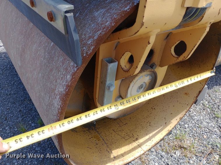 image for item DP1141 DynaPac CC142 combination vibratory roller