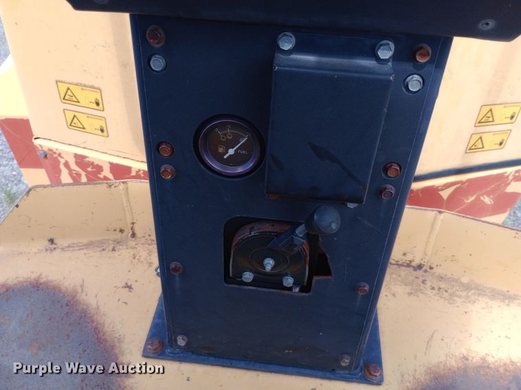 image for item DP1141 DynaPac CC142 combination vibratory roller