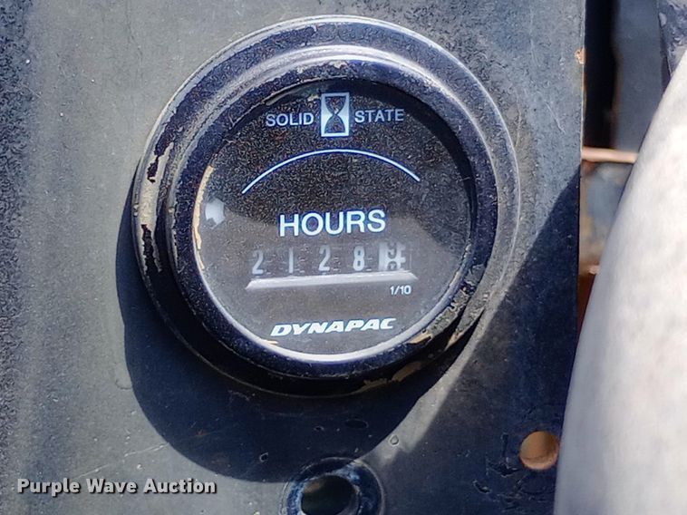 image for item DP1141 DynaPac CC142 combination vibratory roller