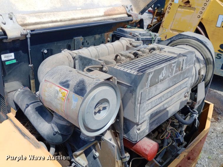 image for item DP1141 DynaPac CC142 combination vibratory roller