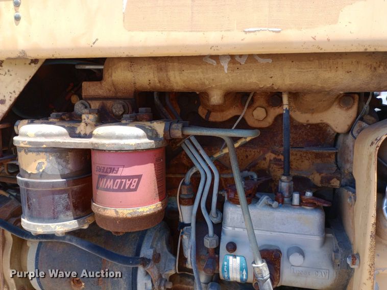 image for item DP1142 Ford 260C tractor