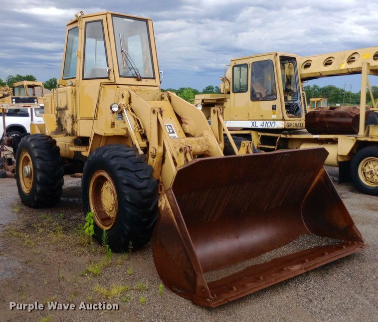 image for item DP1143 1973 Caterpillar 930 wheel loader
