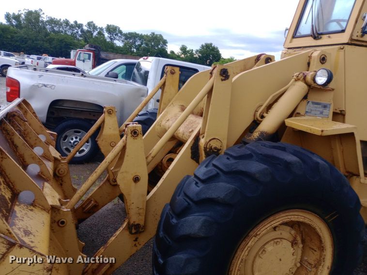 image for item DP1143 1973 Caterpillar 930 wheel loader