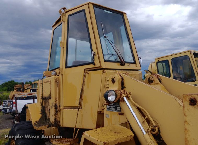 image for item DP1143 1973 Caterpillar 930 wheel loader