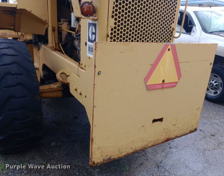 image for item DP1143 1973 Caterpillar 930 wheel loader
