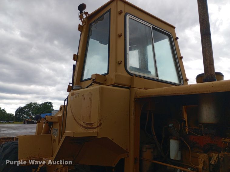 image for item DP1143 1973 Caterpillar 930 wheel loader