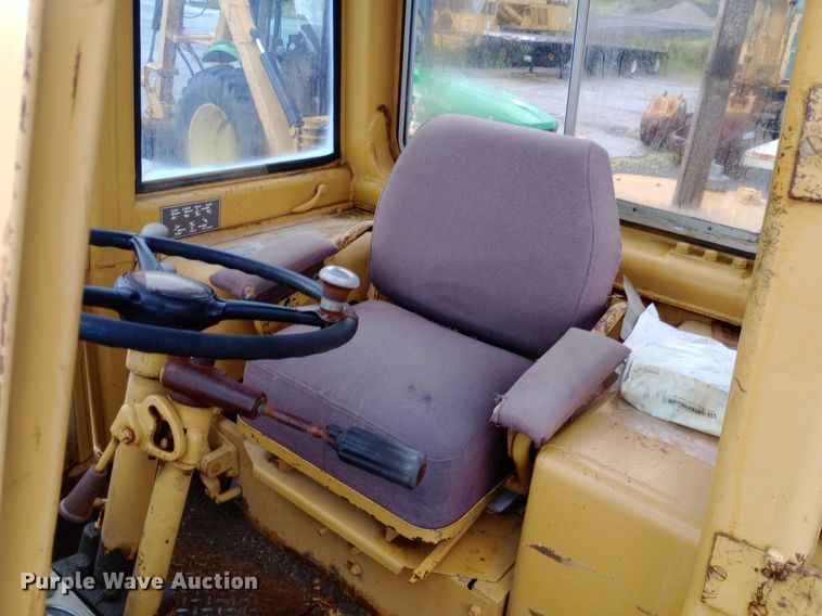 image for item DP1143 1973 Caterpillar 930 wheel loader