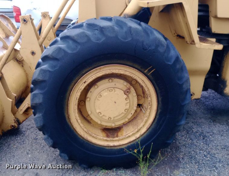 image for item DP1143 1973 Caterpillar 930 wheel loader