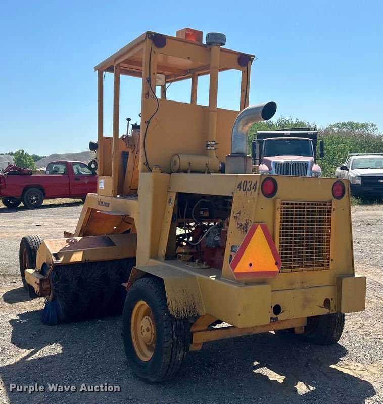 image for item DP1146 1987 Waldon Sweepmaster broom