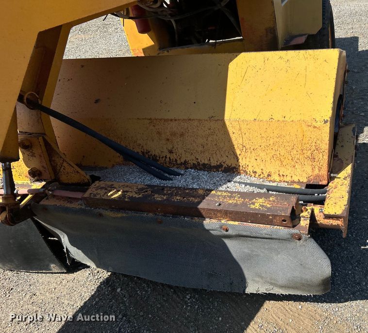 image for item DP1146 1987 Waldon Sweepmaster broom