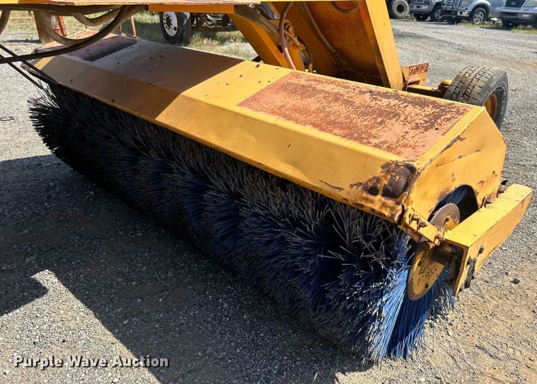 image for item DP1146 1987 Waldon Sweepmaster broom