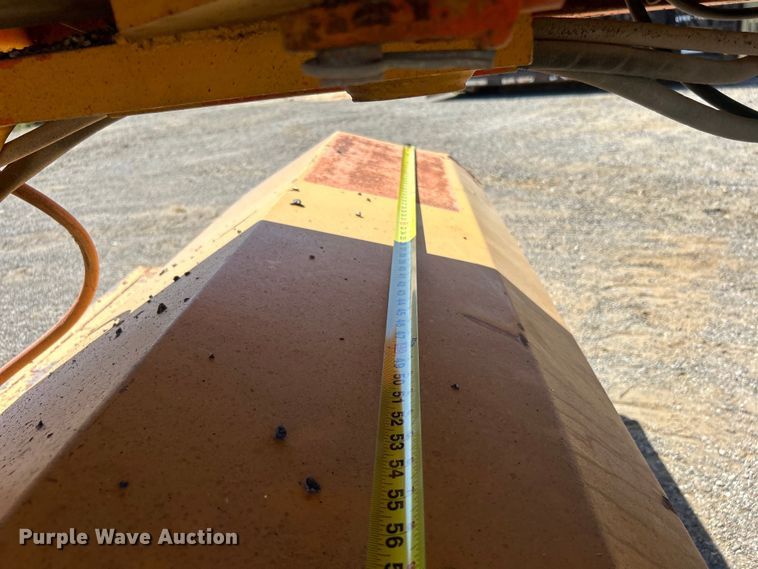 image for item DP1146 1987 Waldon Sweepmaster broom