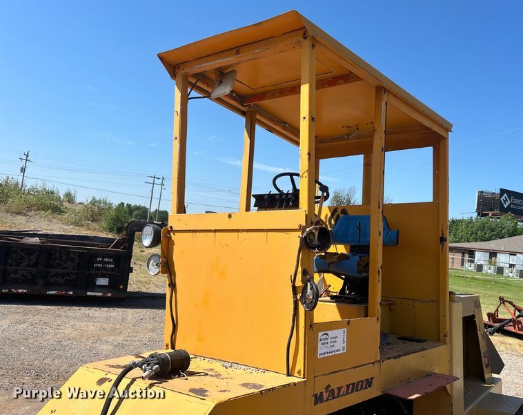 image for item DP1146 1987 Waldon Sweepmaster broom