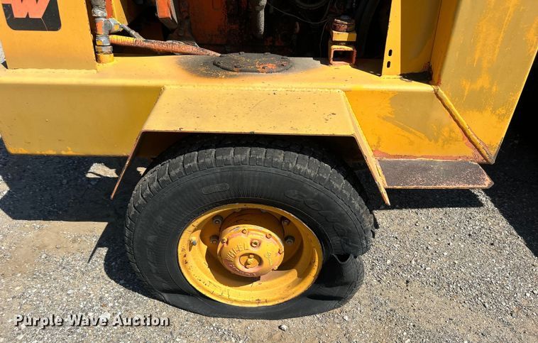 image for item DP1146 1987 Waldon Sweepmaster broom