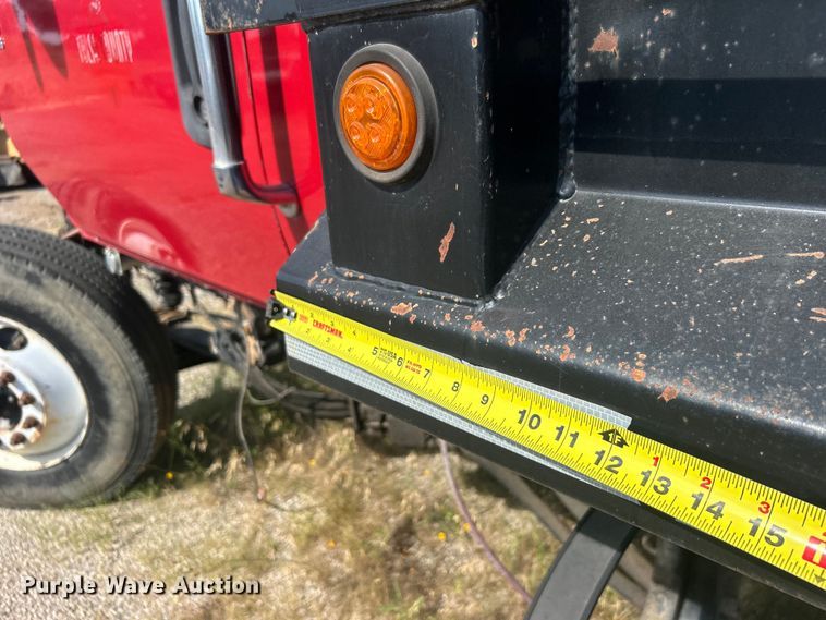 image for item DP1147 2007 International  7400 dump truck