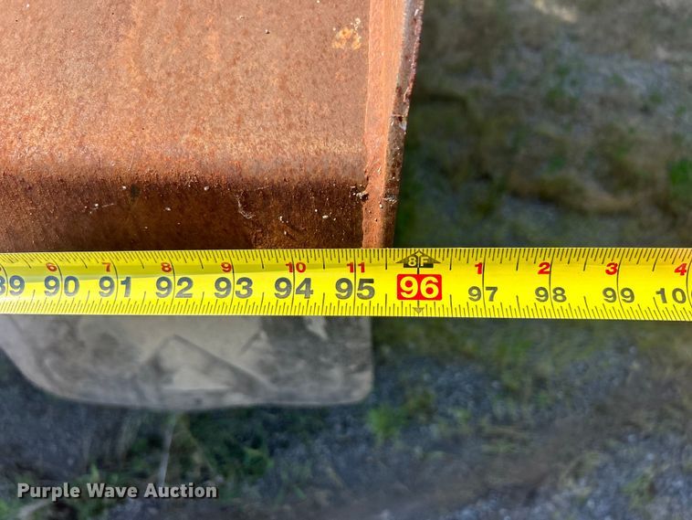 image for item DP1147 2007 International  7400 dump truck