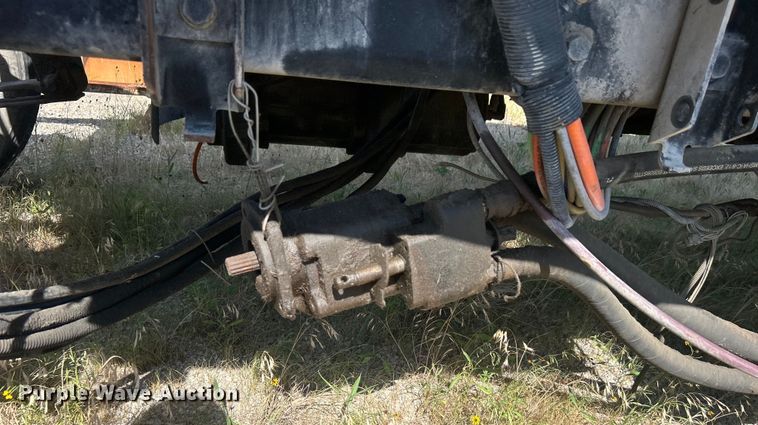 image for item DP1147 2007 International  7400 dump truck