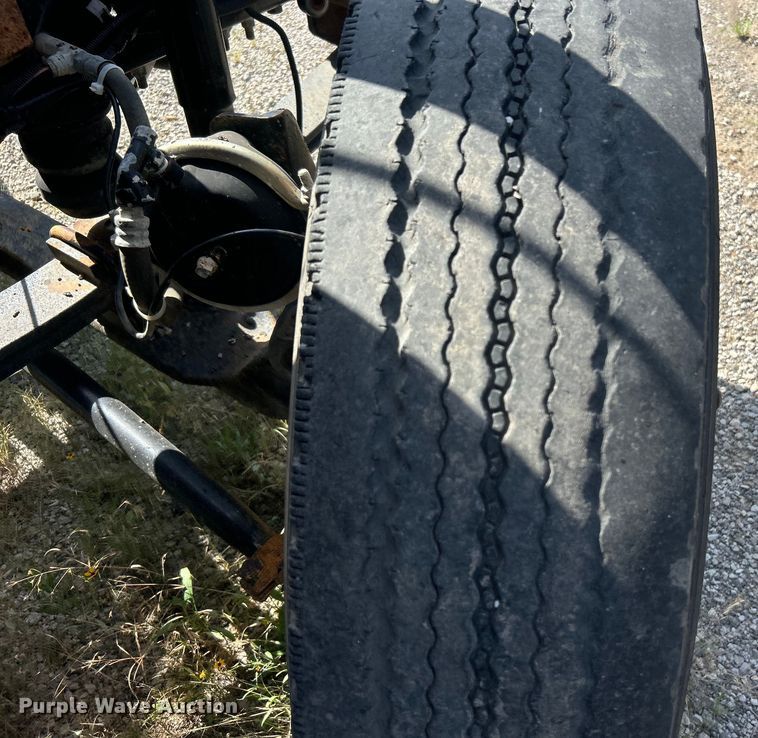 image for item DP1147 2007 International  7400 dump truck