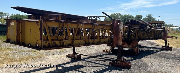 image for item DP1152 Gomaco C450 bridge deck finisher
