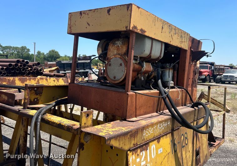 image for item DP1152 Gomaco C450 bridge deck finisher